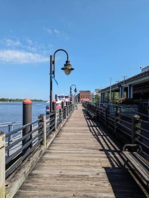 Вилла New•Downtown• Onetreehill Bridge Уилмингтон Экстерьер фото